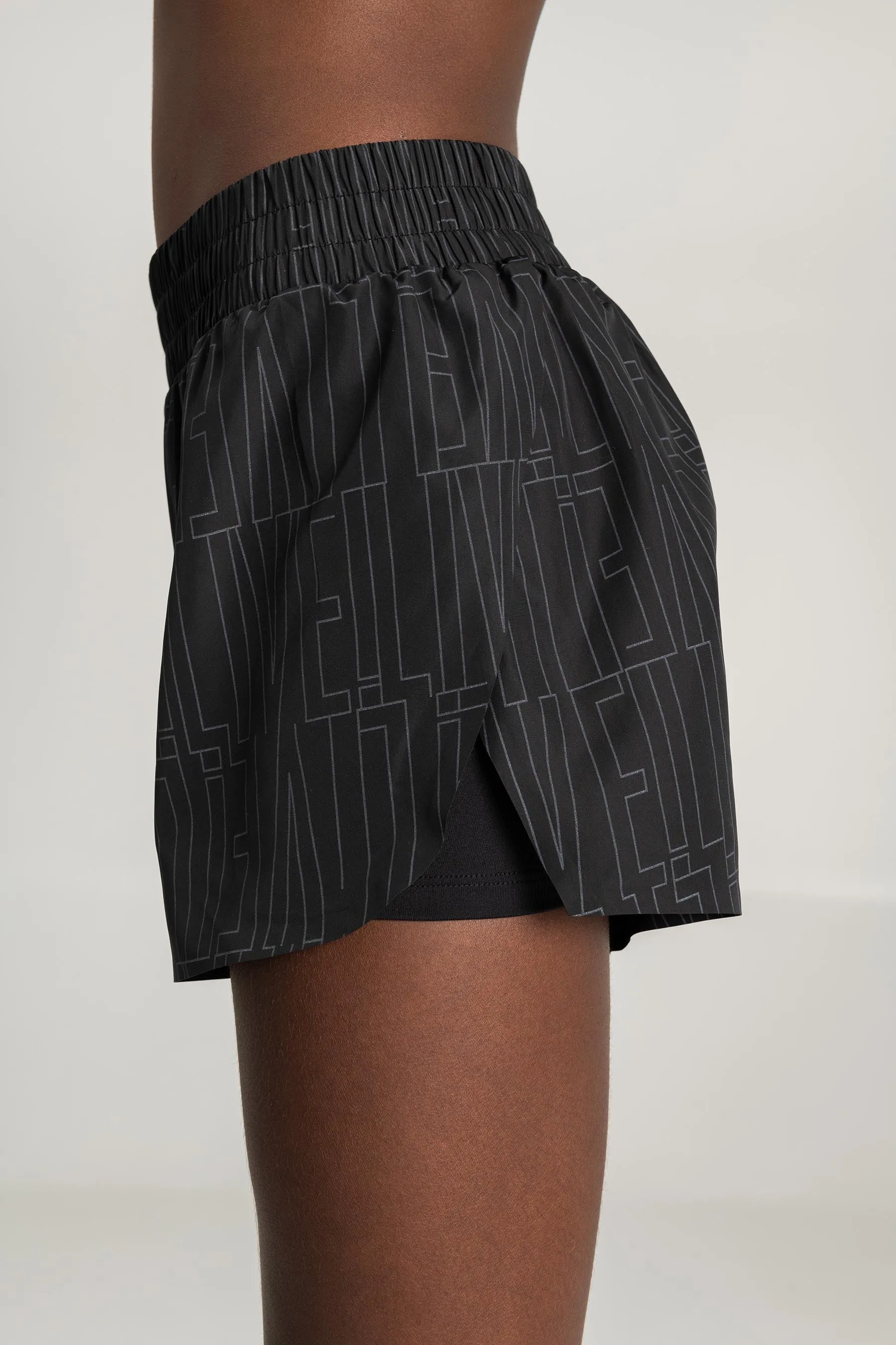 Air Signature Shorts