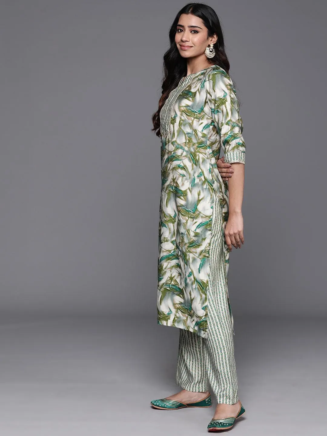 Green Printed Silk Blend Straight Kurta Set