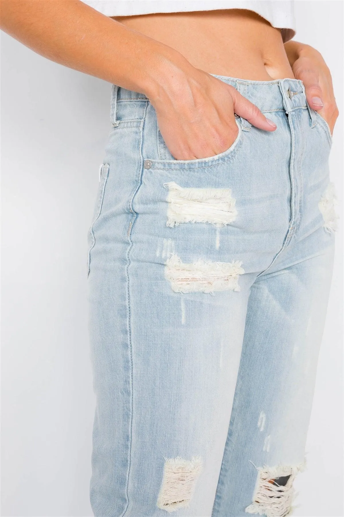 Light Denim Distressed Wide Leg Boyfriend Jeans /2-2-1