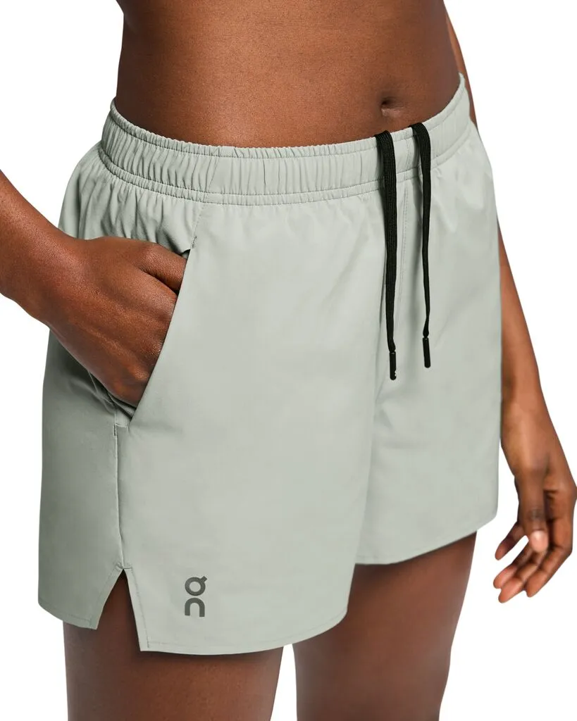 On Women's Essential Shorts