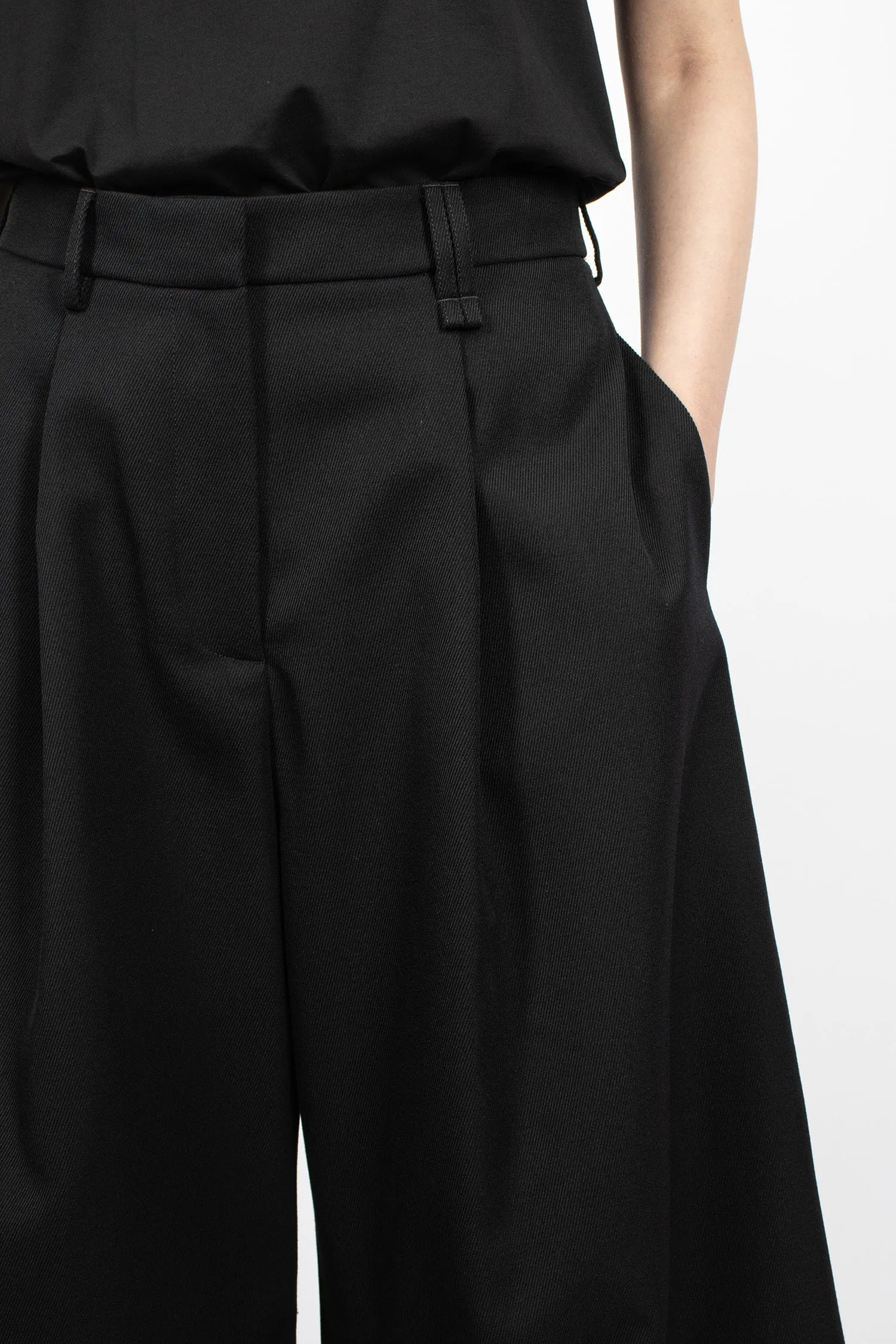 Sculpted Cropped Trouser Black