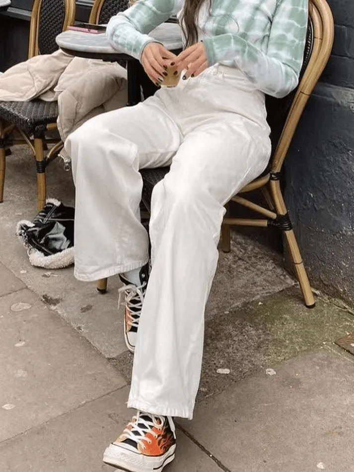 White Washed Boyfriend Jeans